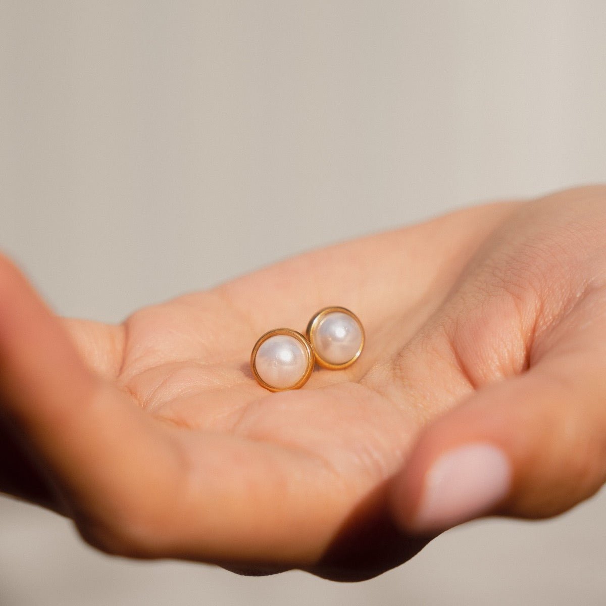 18K Gold Plated Solitaire Pearl Earring
