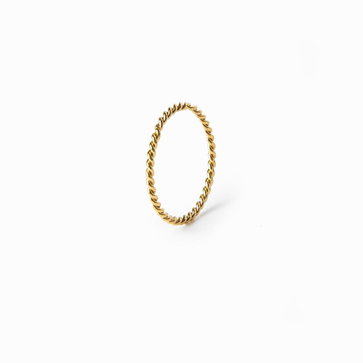 Anillo Twist Bañado en Oro 18K