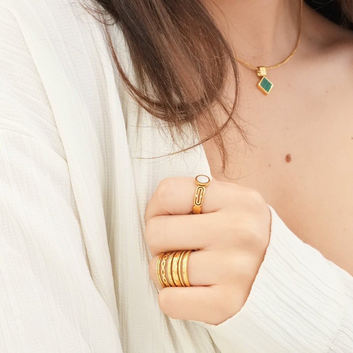 Anillo Royale Ajustable Bañado en Oro de 18k