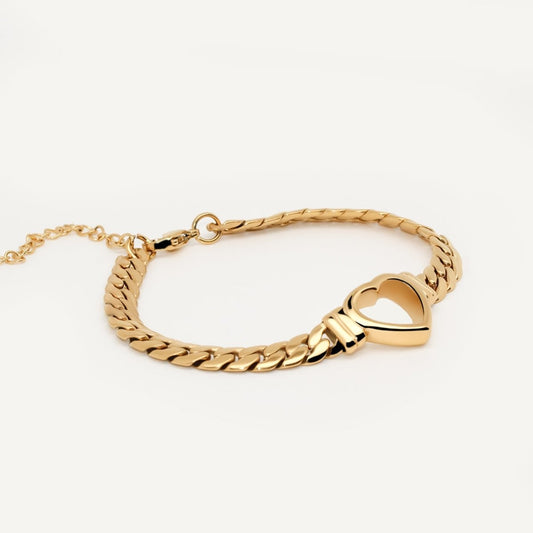 Pulsera de Corazón Minimalista Bañada en Oro de 18K