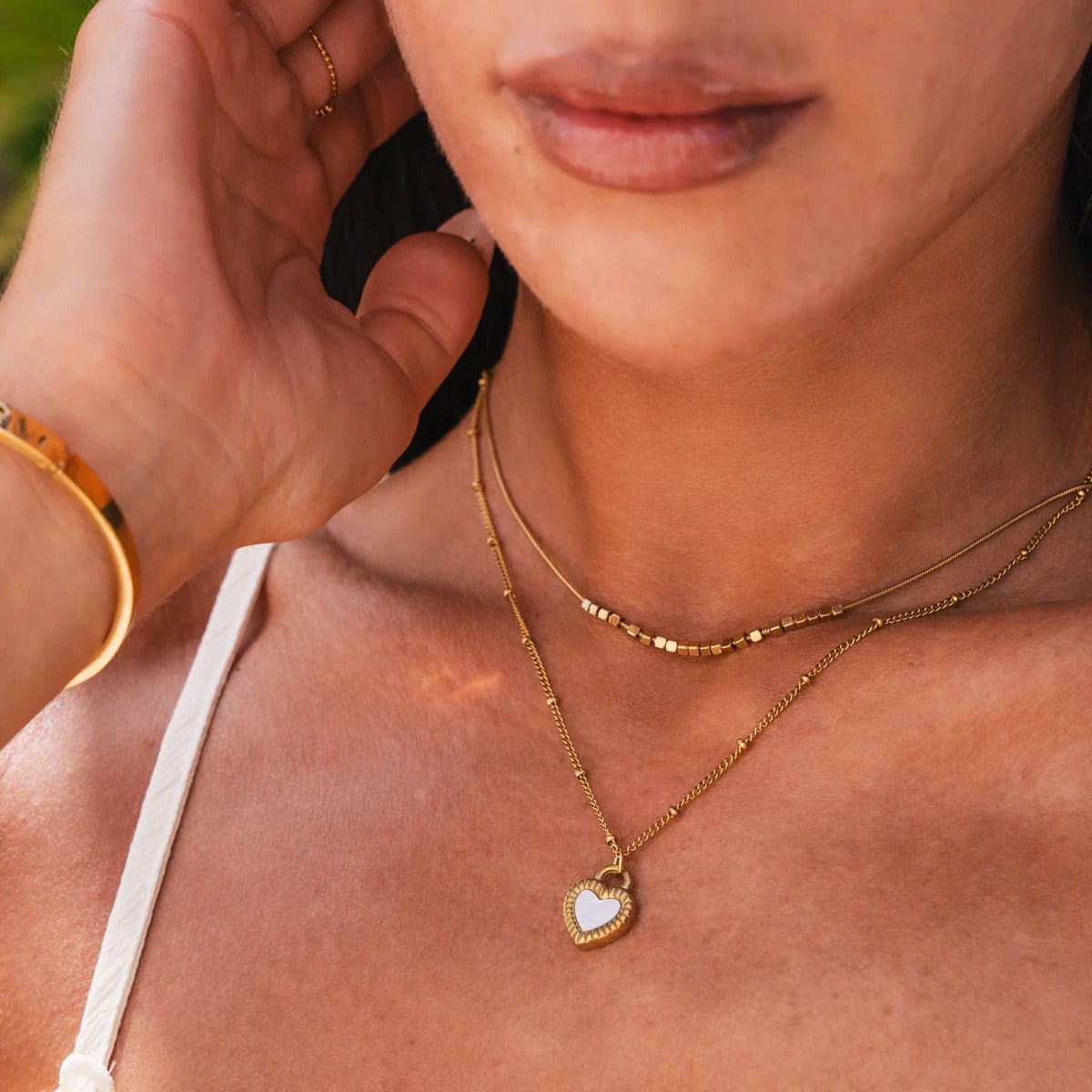 Mezcla de Collares Corazón Marmolado Bañado en Oro 18K